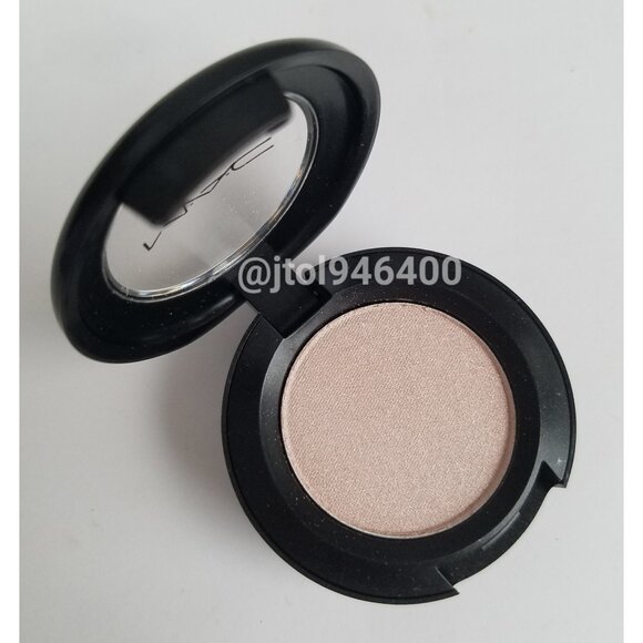 Mac Phloof! Eyeshadow